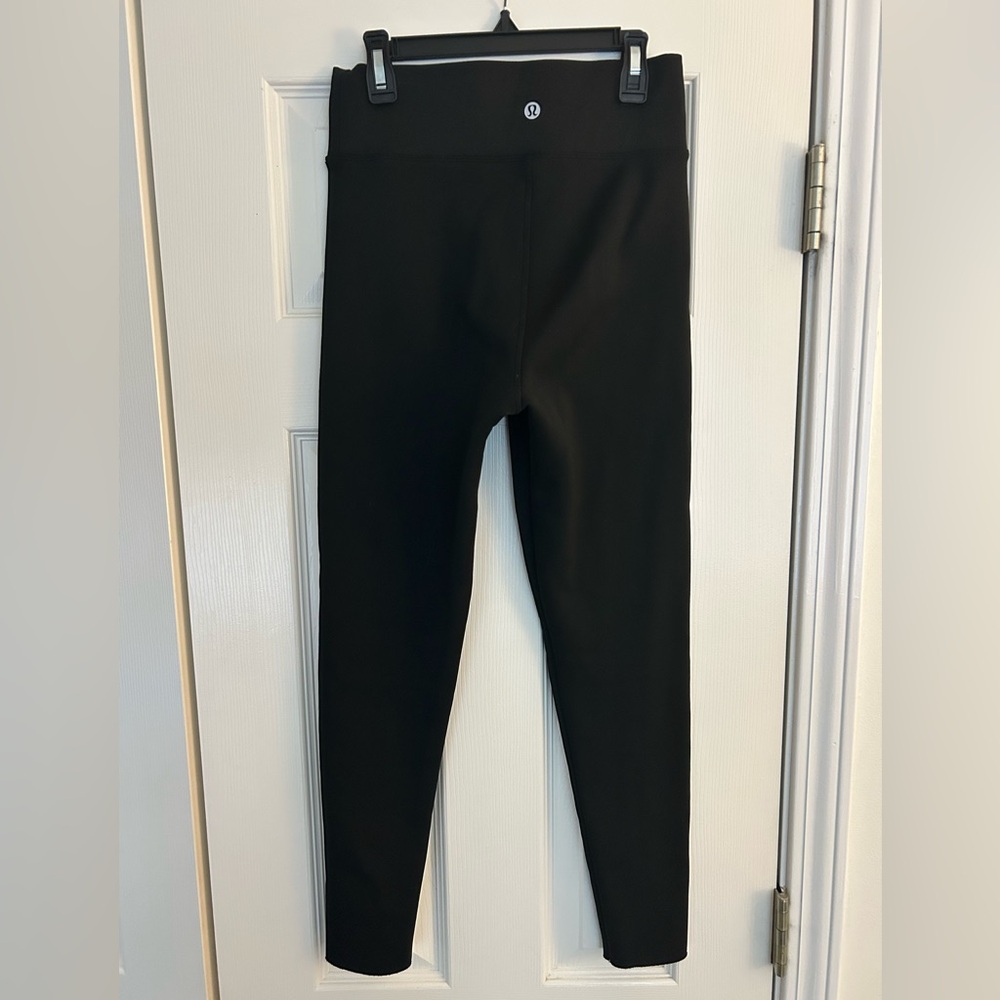Women’s offbrand Lululemon black fleece leggings